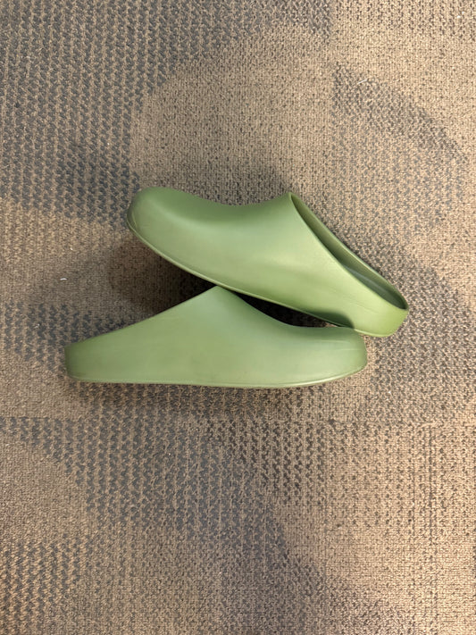 Balenciaga Pool Closed Slide Dark Green SZ 42