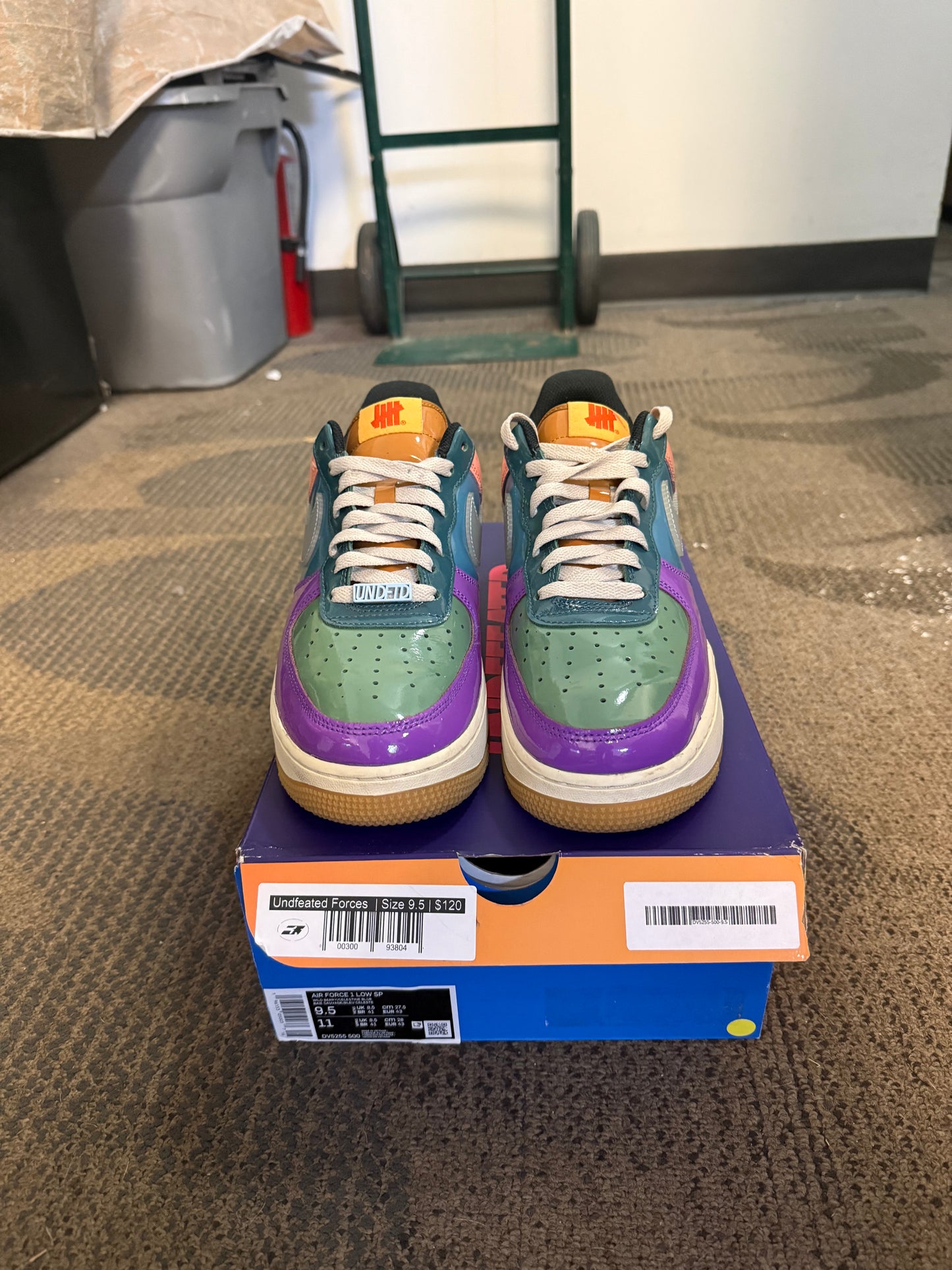 Nike Air Force 1 Low SP Undefeated Multi-Patent Wild Berry