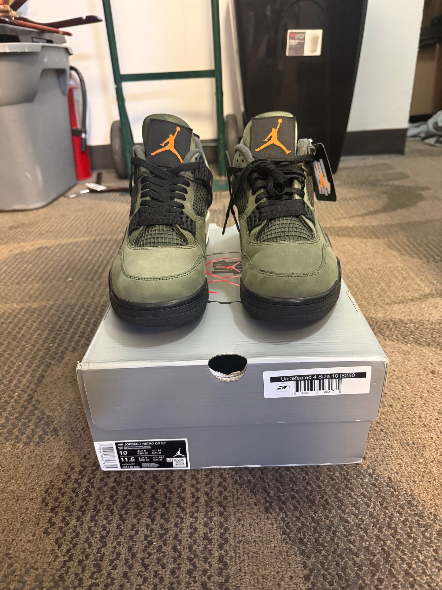 Jordan 4 Retro OG SP Undefeated (2025) SZ 10