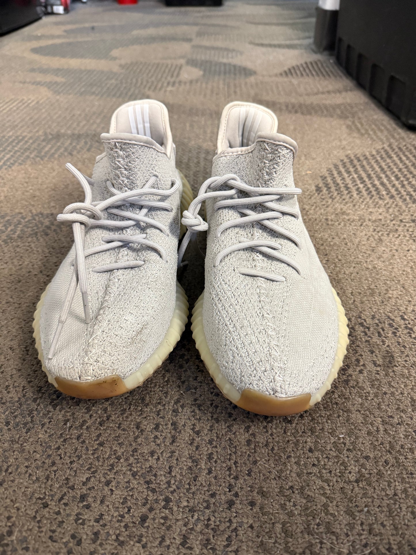 adidas Yeezy Boost 350 V2 Sesame SZ 11