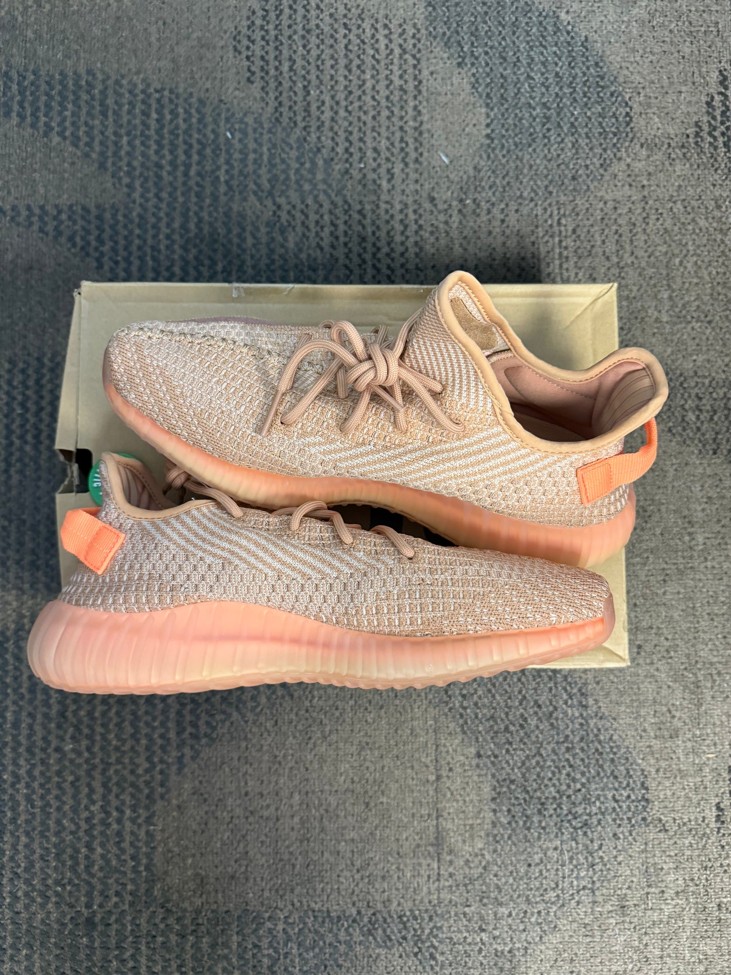 adidas Yeezy Boost 350 V2 Clay SZ 11.5