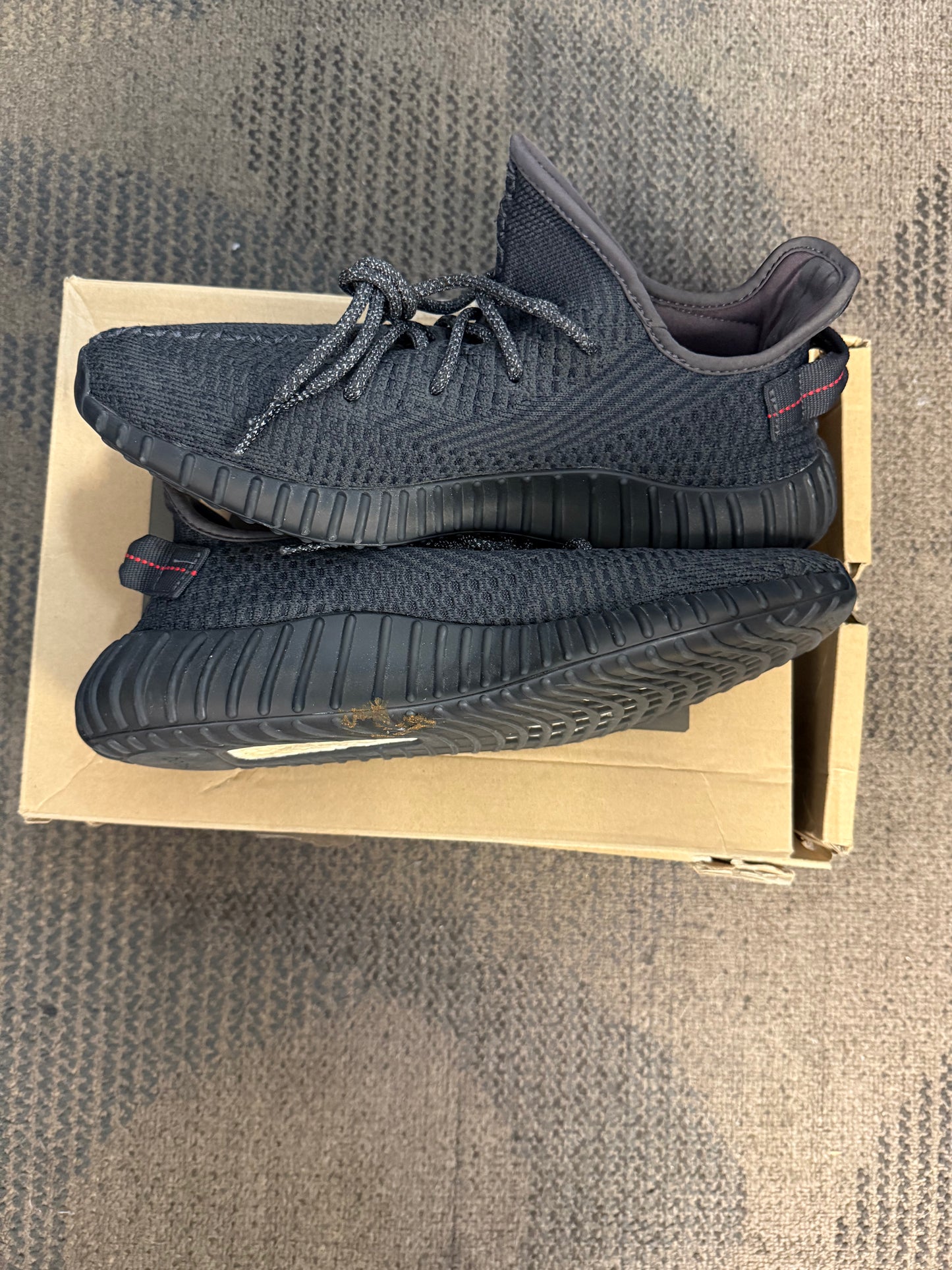 adidas Yeezy Boost 350 V2 Black (Non-Reflective) SZ 11.5