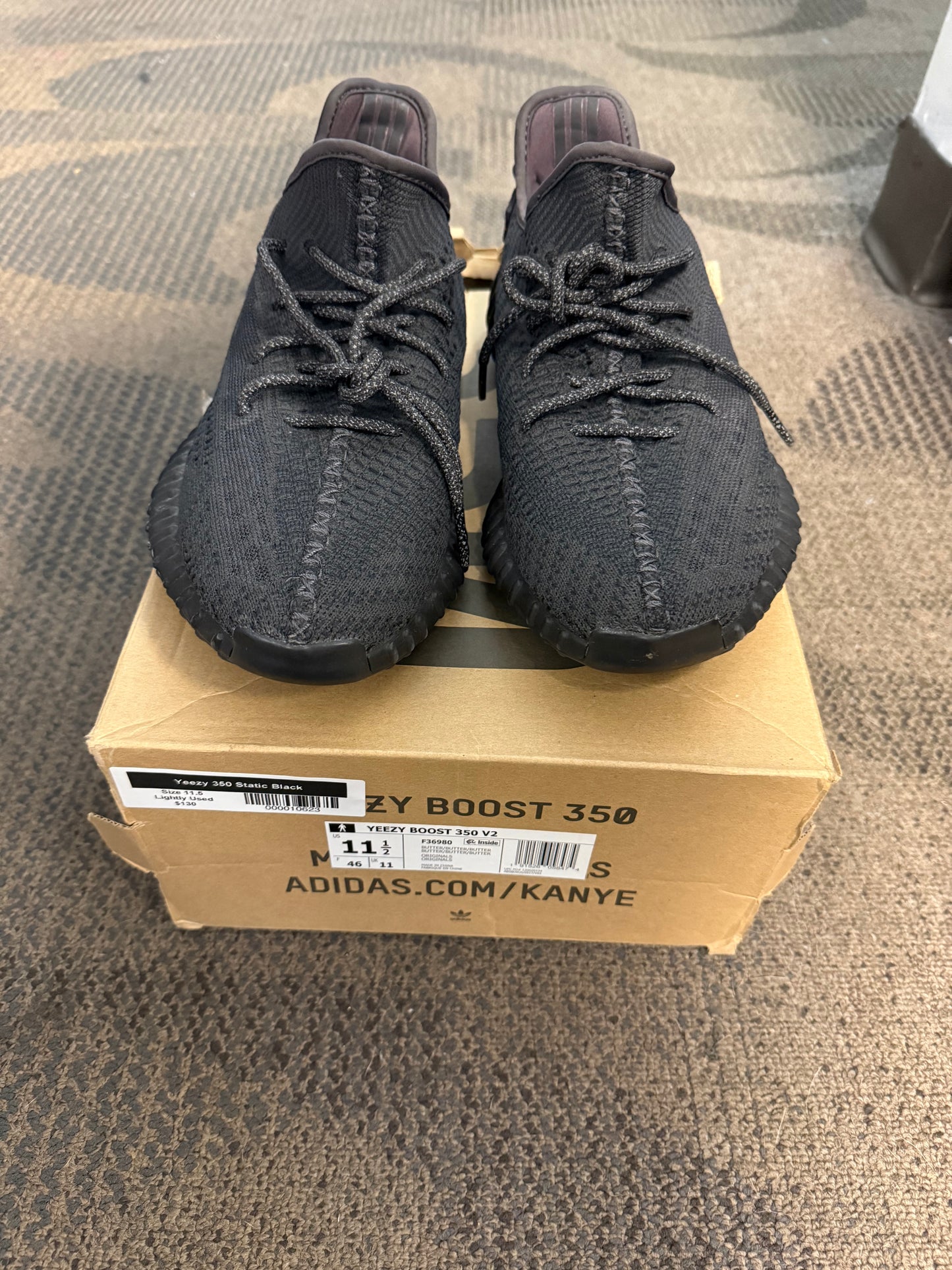 adidas Yeezy Boost 350 V2 Black (Non-Reflective) SZ 11.5