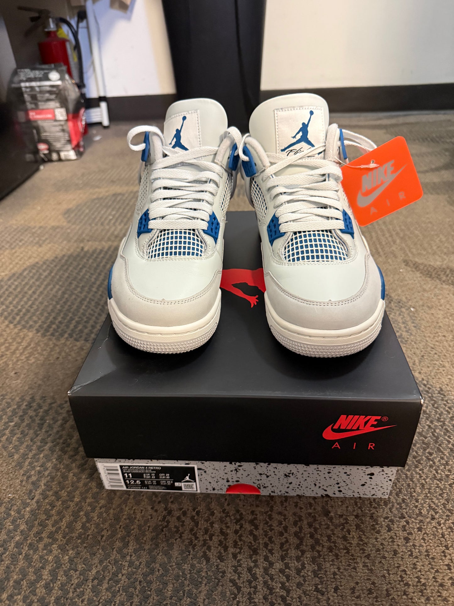 Jordan 4 Retro Military Blue (2024) SZ 11