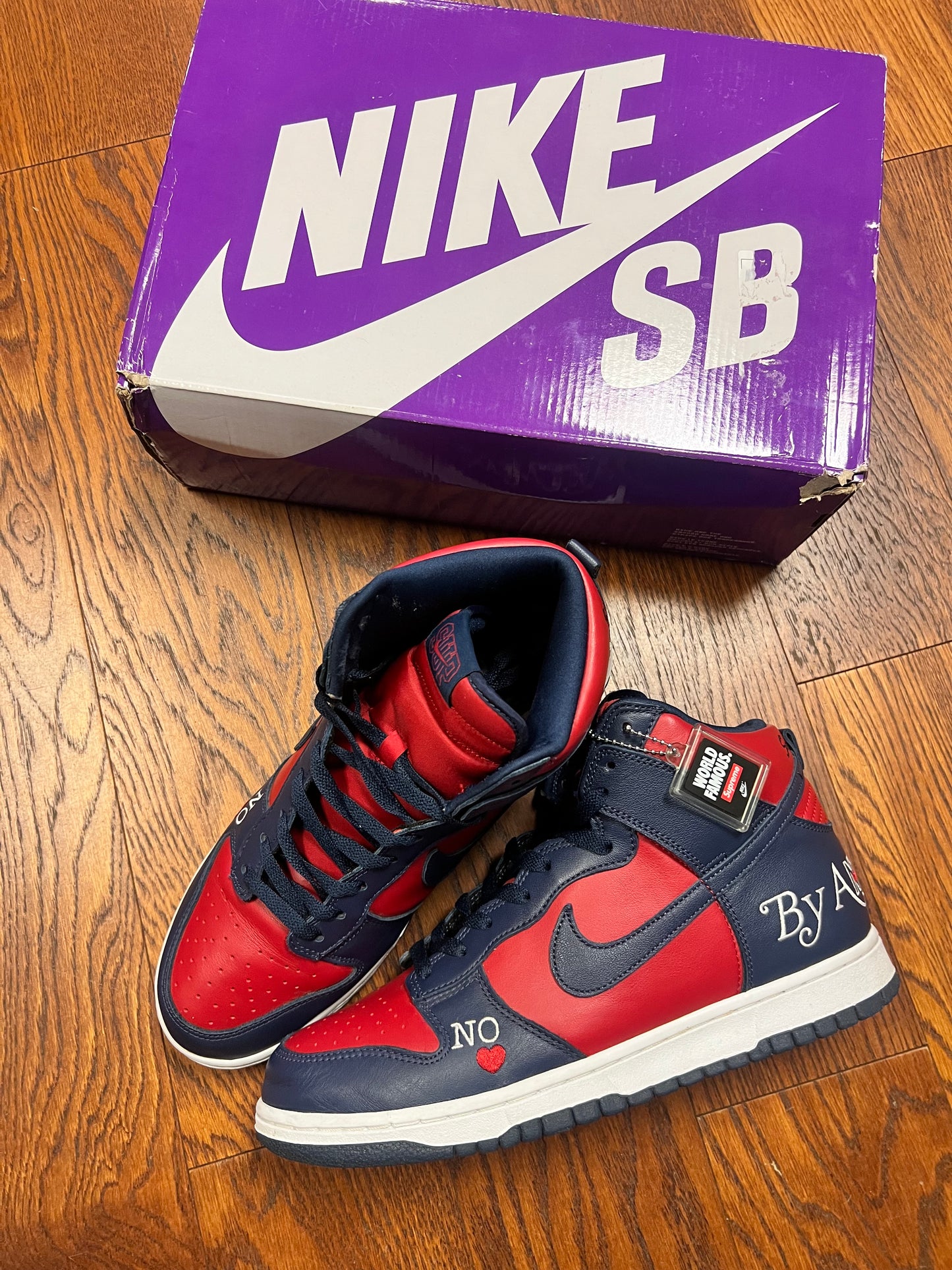 Supreme Dunk Hi SZ 12