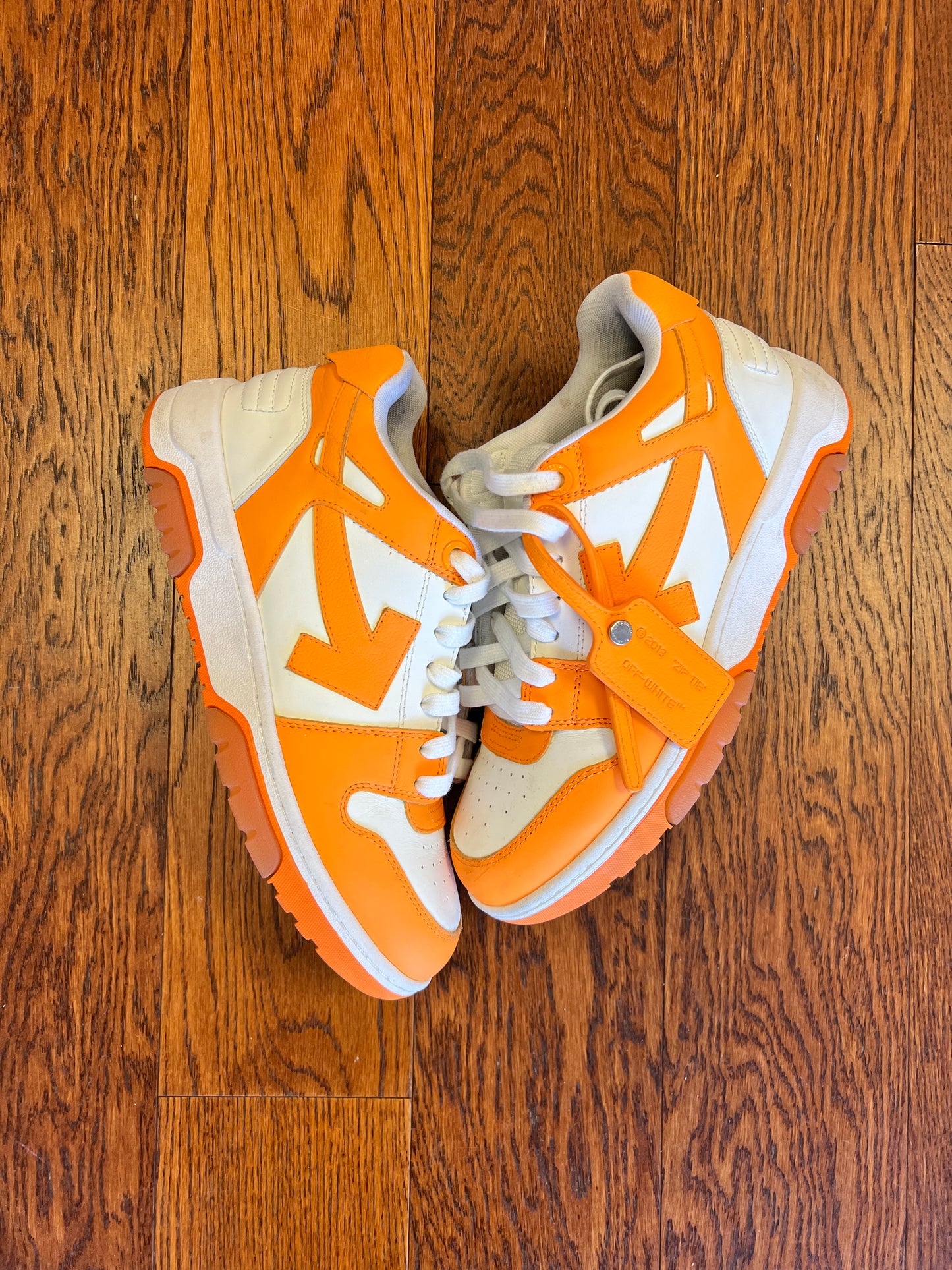 Off White Orange Out of Office SZ 41