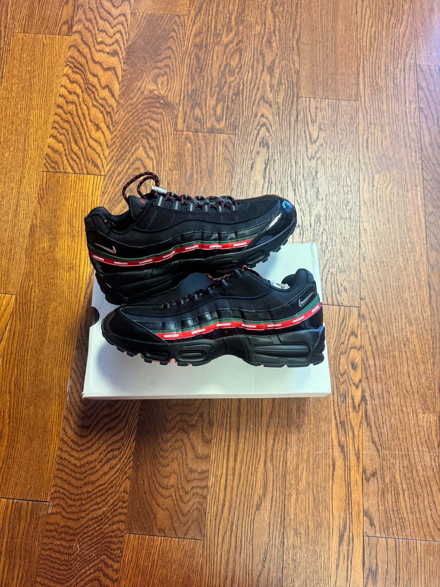Undefeated Air Max 95 (SIZE 11)
