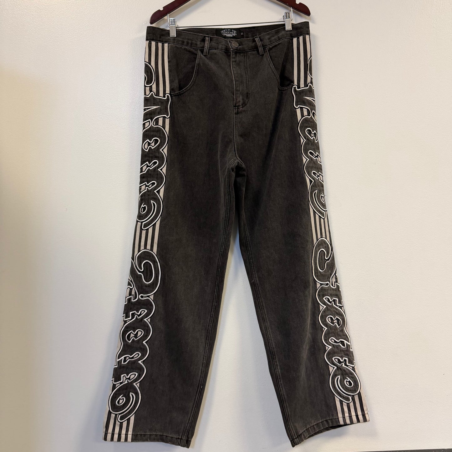 Vertebrae Jeans -Size 34