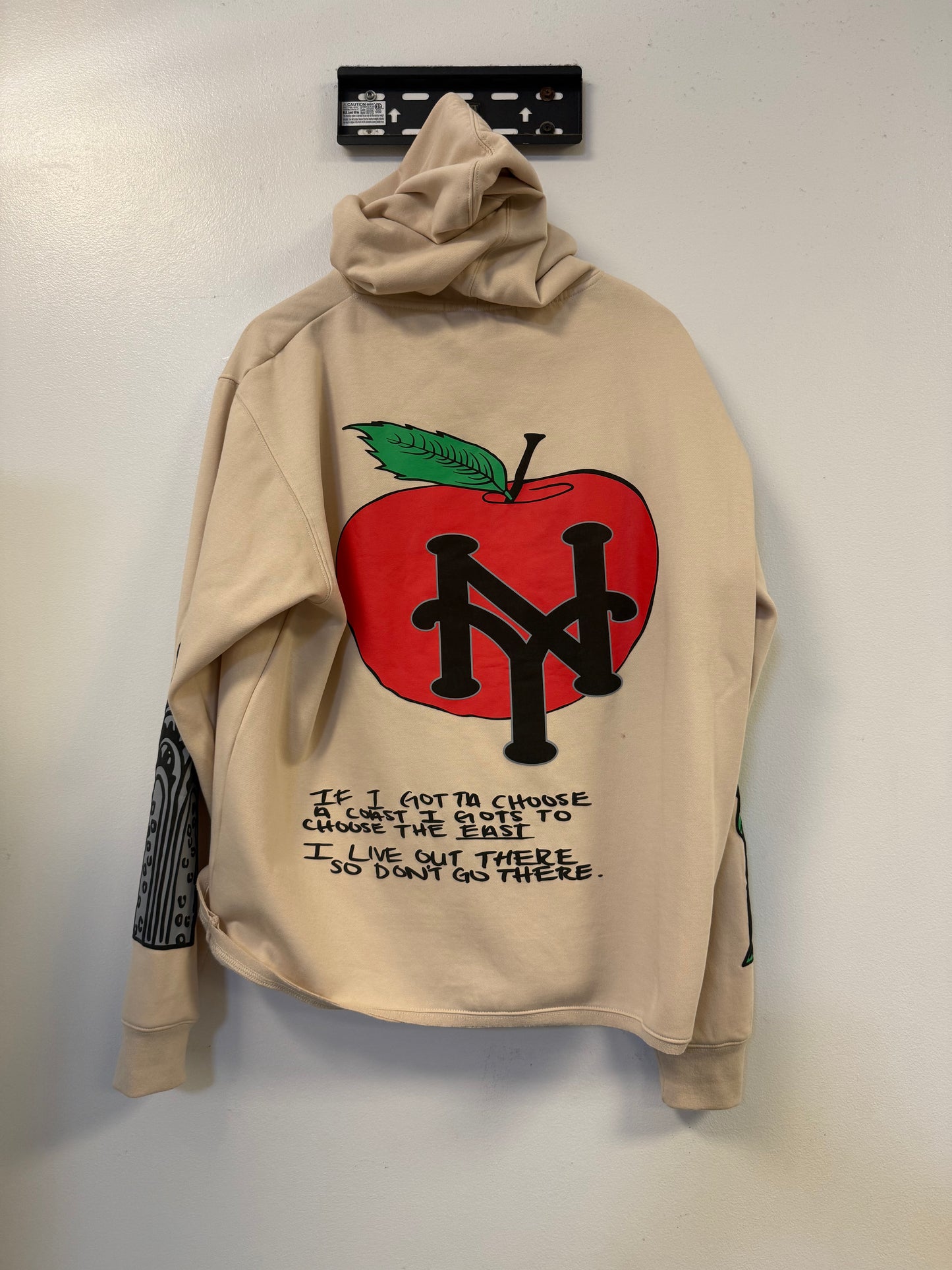 Biege Homme Plus Hoodie - Size M