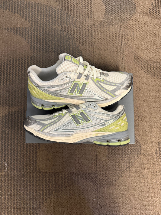 New Balance 1906R Yellow Parchment Sz 10