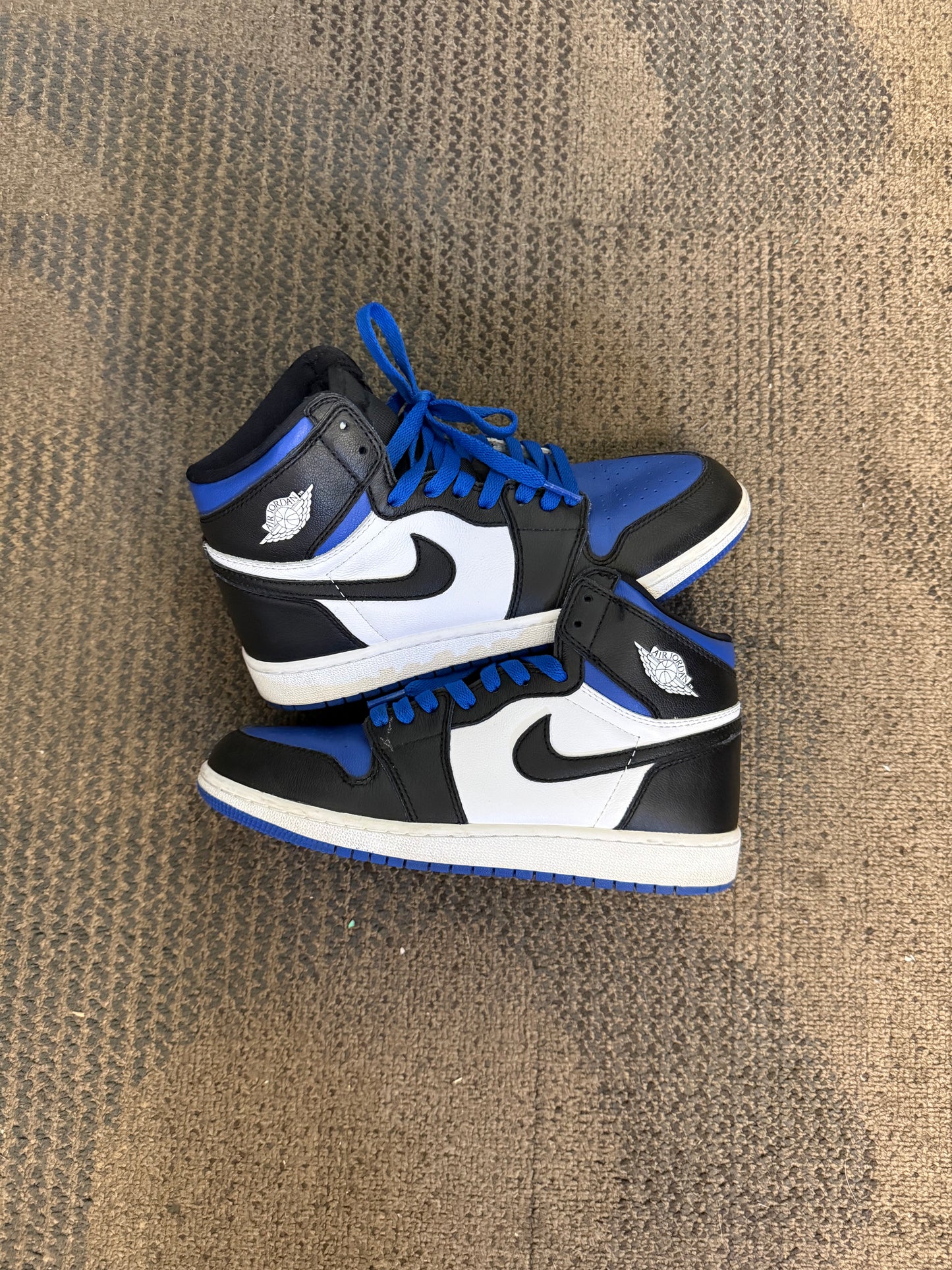Jordan 1 Retro High Royal Toe SZ 7Y
