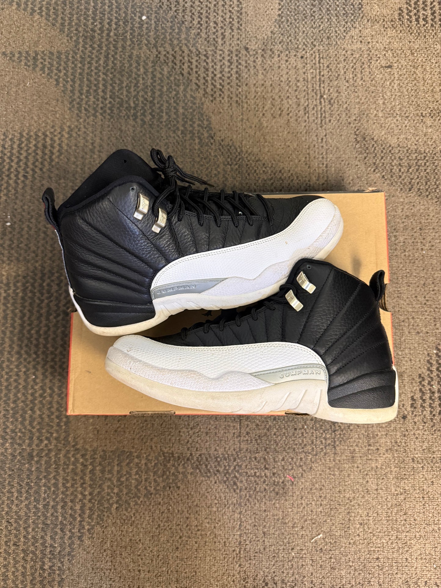 Jordan 12 Retro Playoffs (2022) SZ 8.5