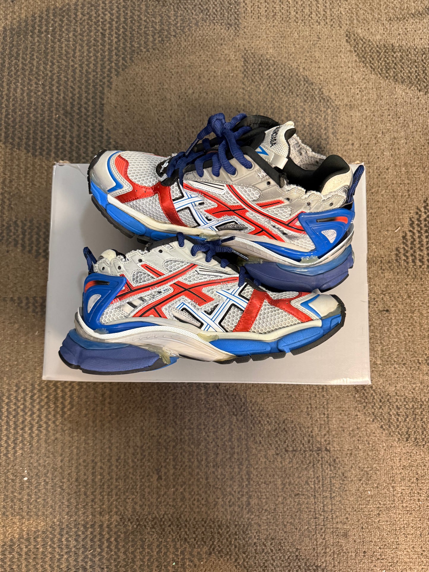 Balenciaga Runner Grey Blue Red Black SZ 41