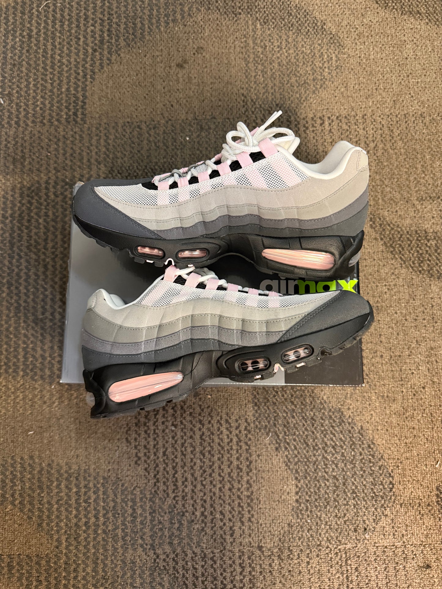 Nike Air Max 95 OG Big Bubble Pink Foam 11W (9M)