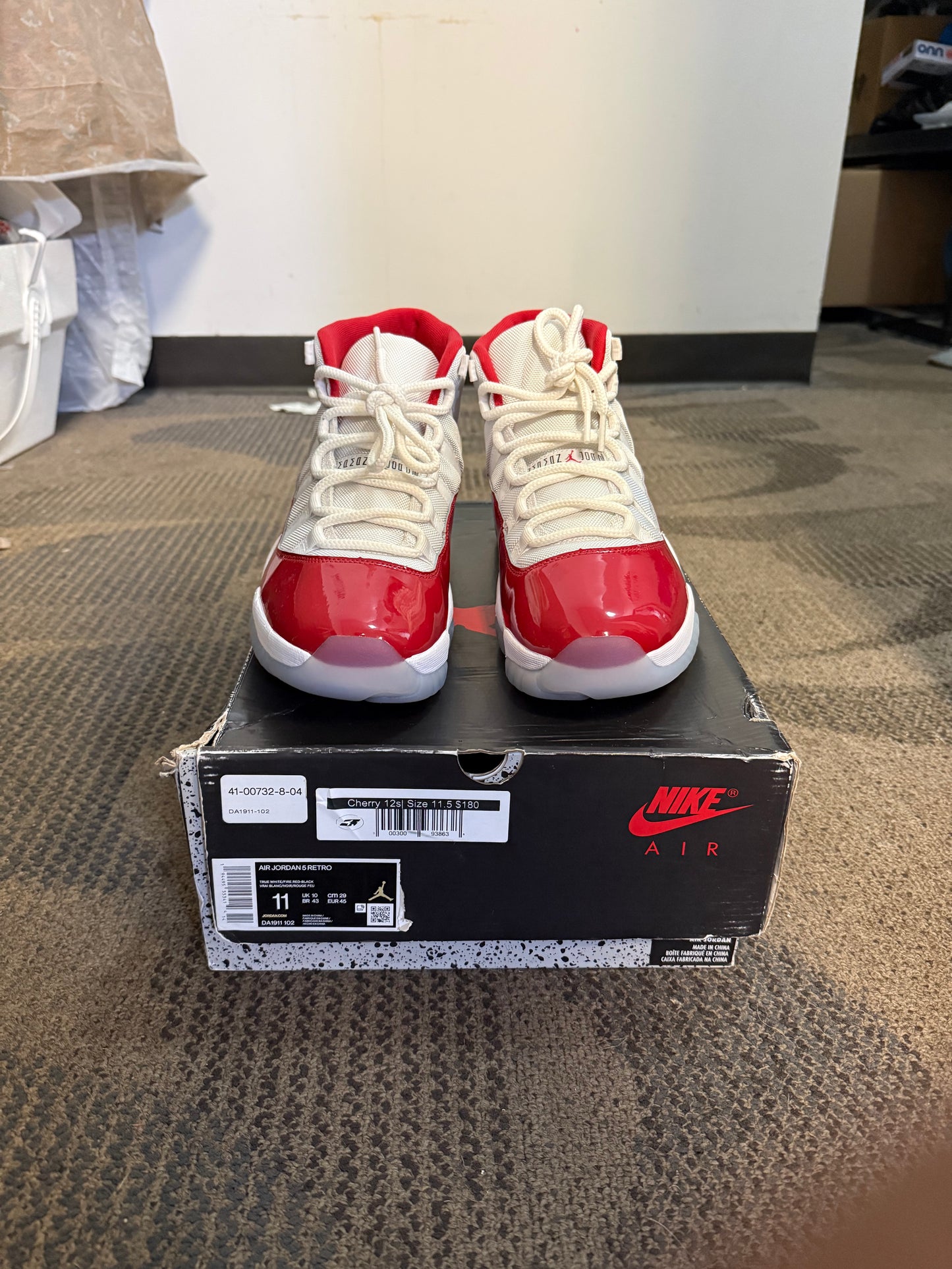 Jordan 11 Retro Cherry (2022) SZ 11.5