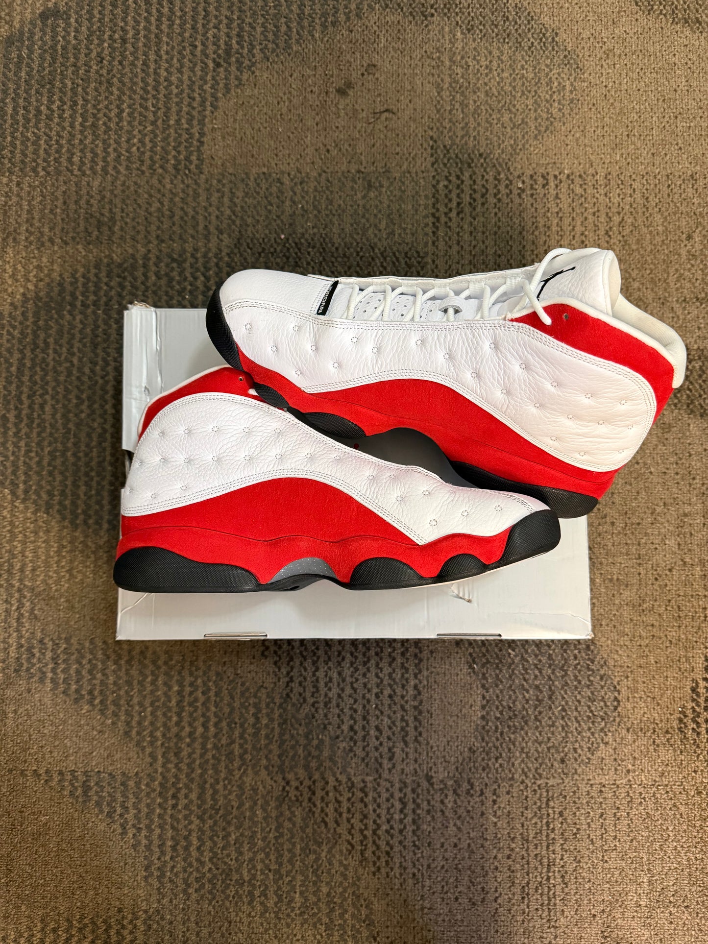 Jordan 13 Retro OG Chicago (2026) SZ 12