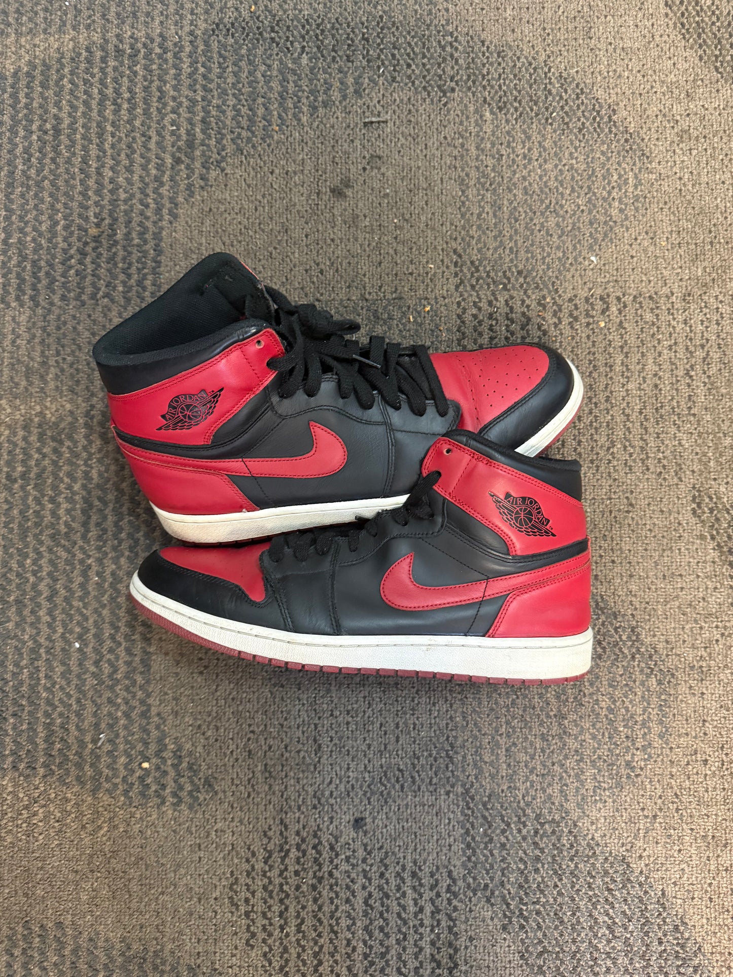 Jordan 1 Retro Bred (2013) SZ 13