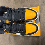 Air Jordan 1 Retro High Taxi SZ 9.5
