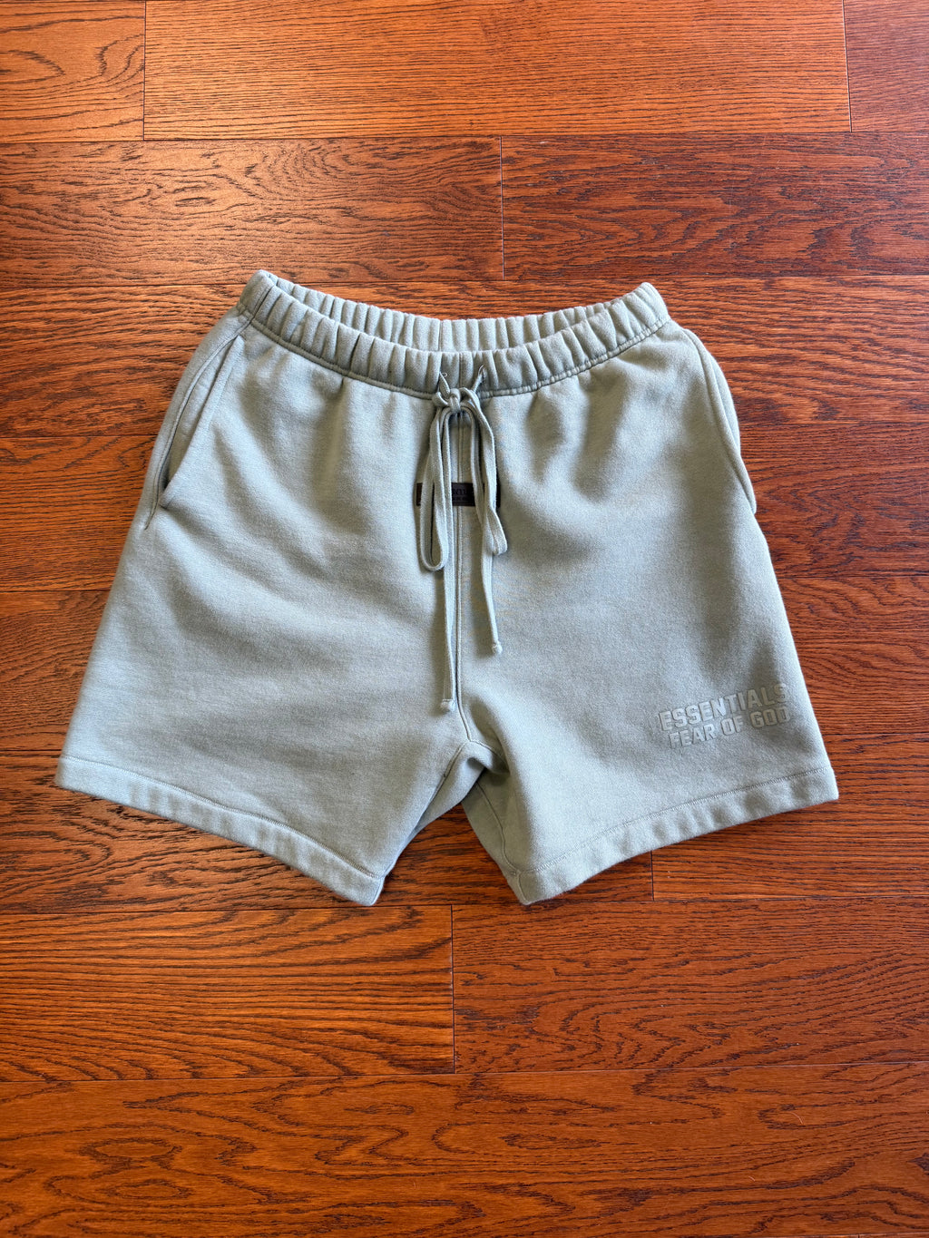 Essential Shorts SZ XS