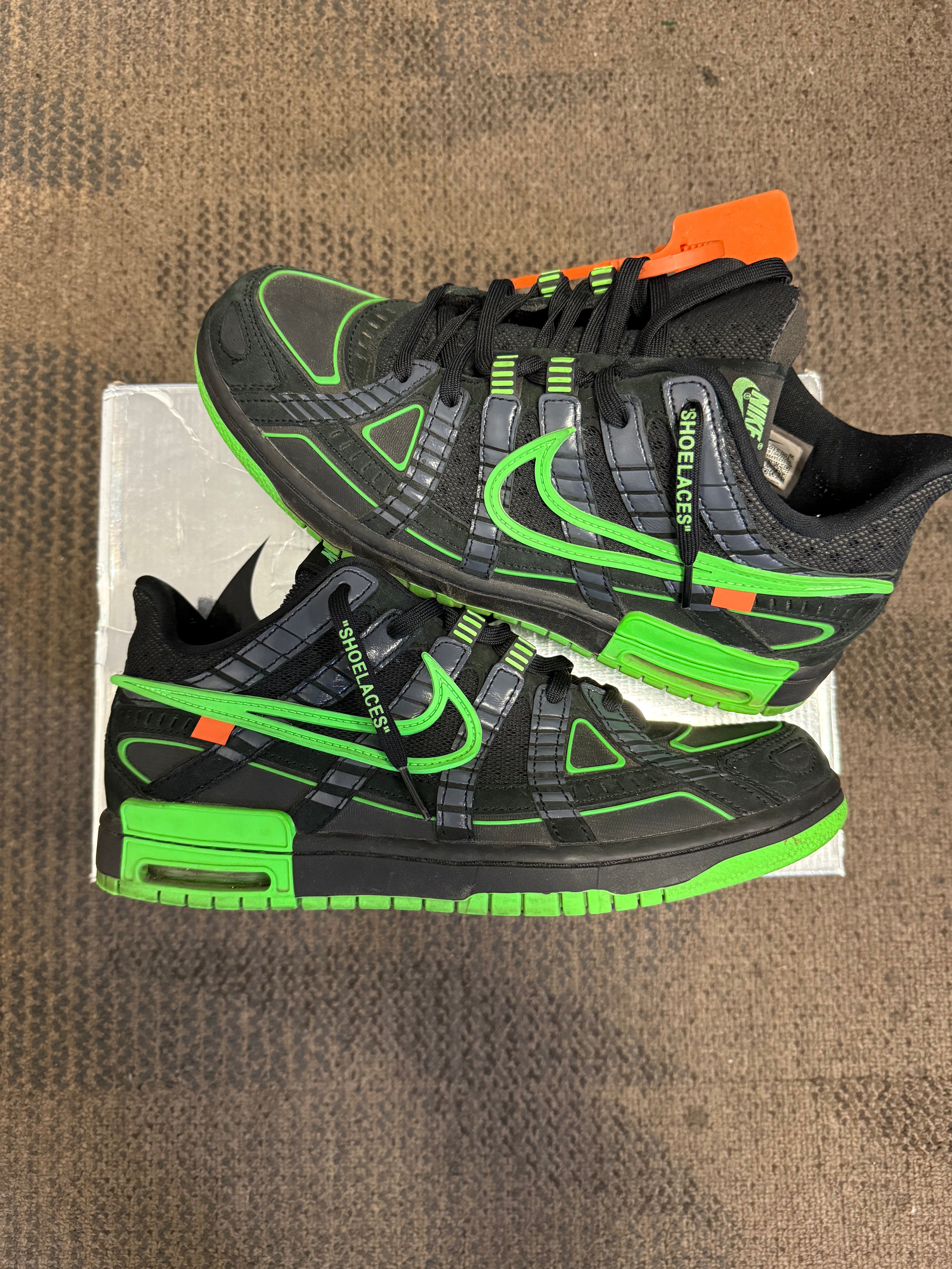 Nike Air Rubber Dunk Off-White Green Strike SZ 10