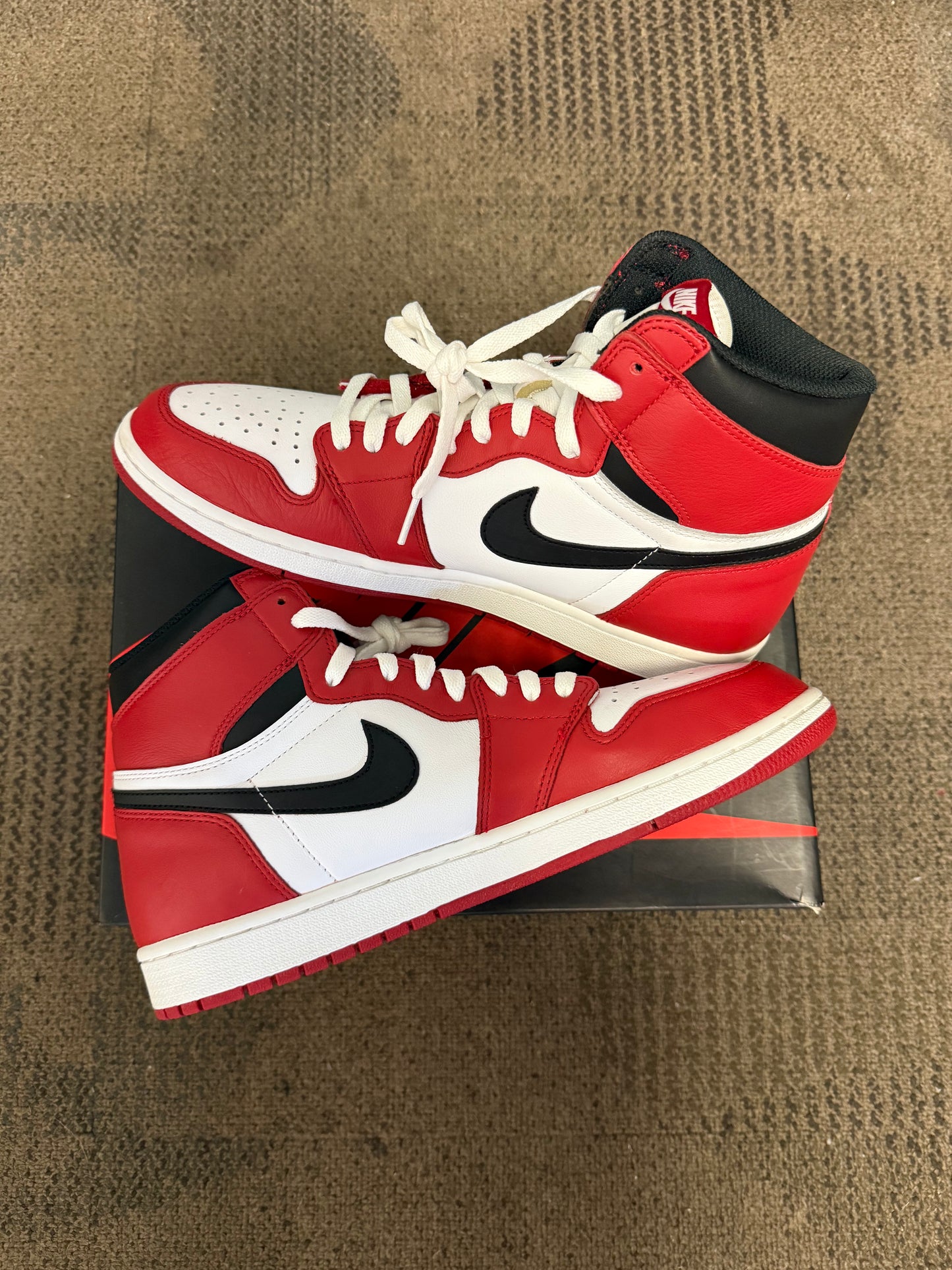 Jordan 1 Retro Chicago (2015) SZ 11