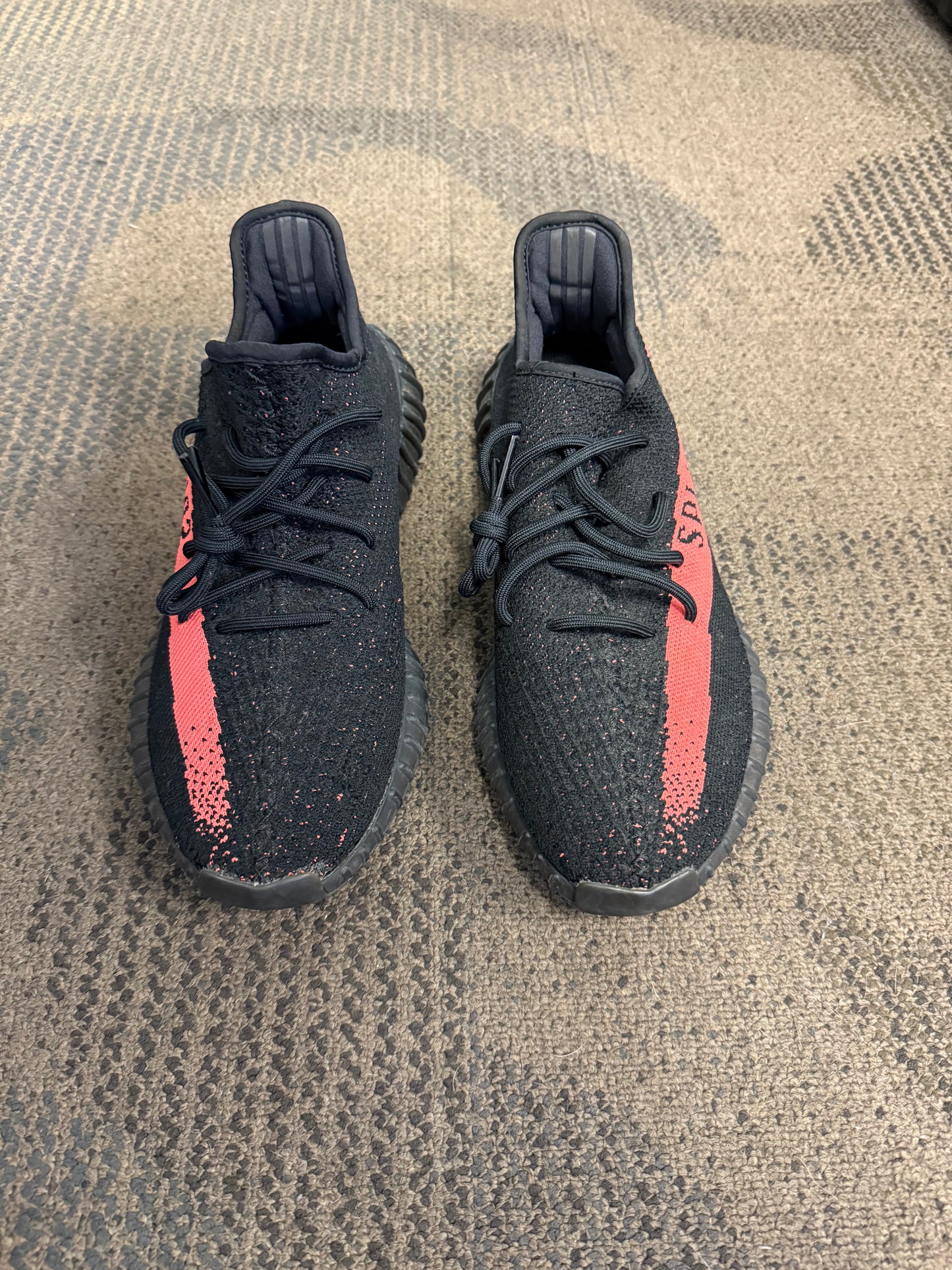 adidas Yeezy Boost 350 V2 Core Black Red