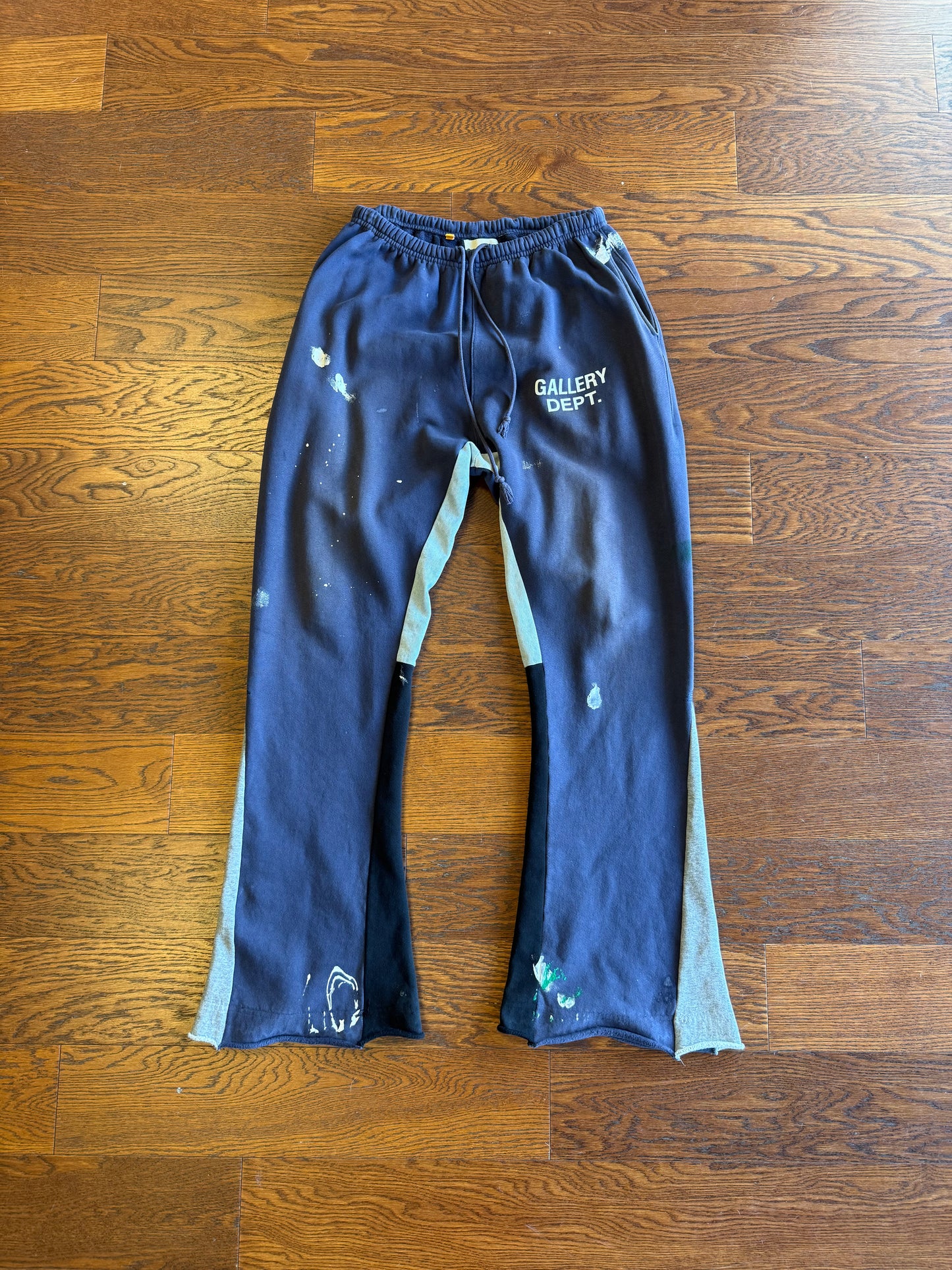 Gallery Dept. Sweatpants - Size L