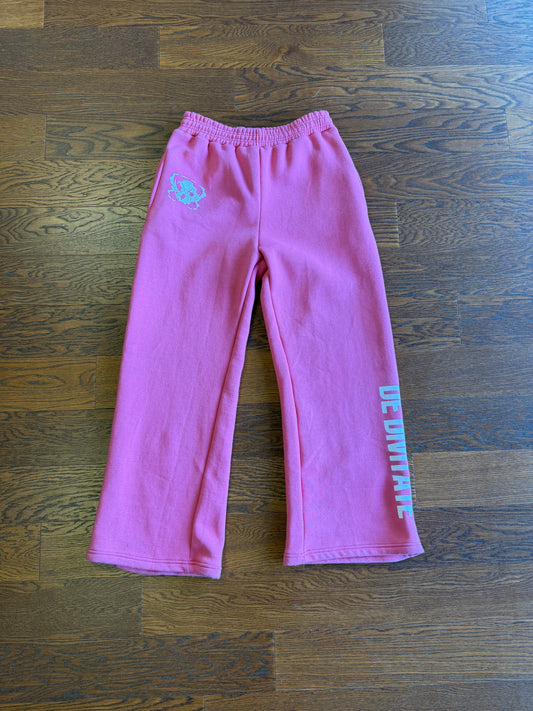 KP De Divitate Sweatpants - Size XL