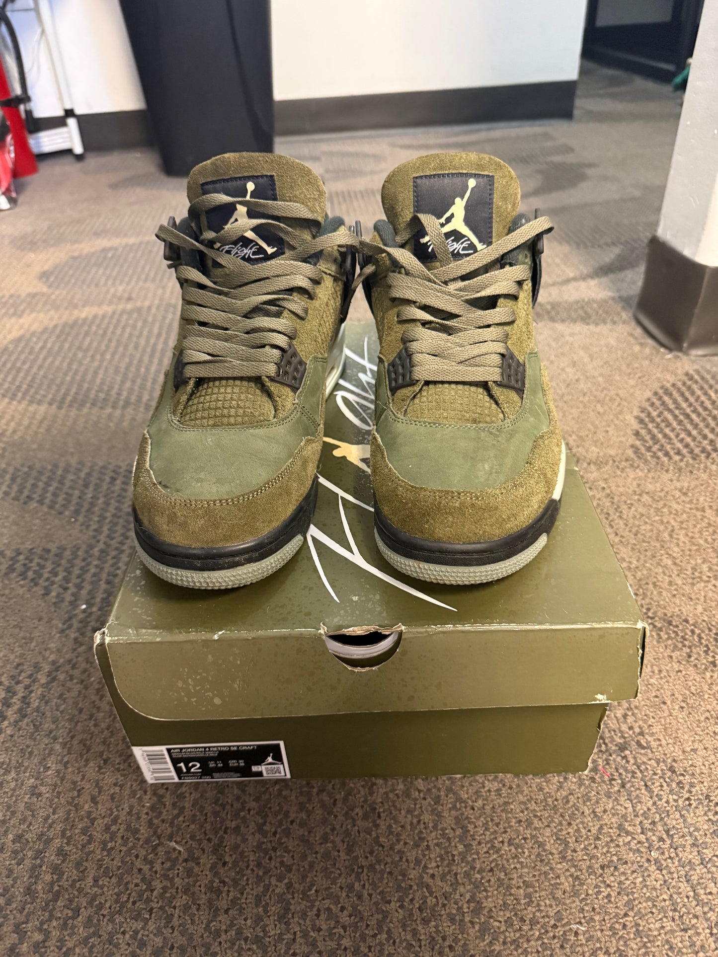Jordan 4 Retro SE Craft Medium Olive SZ 12