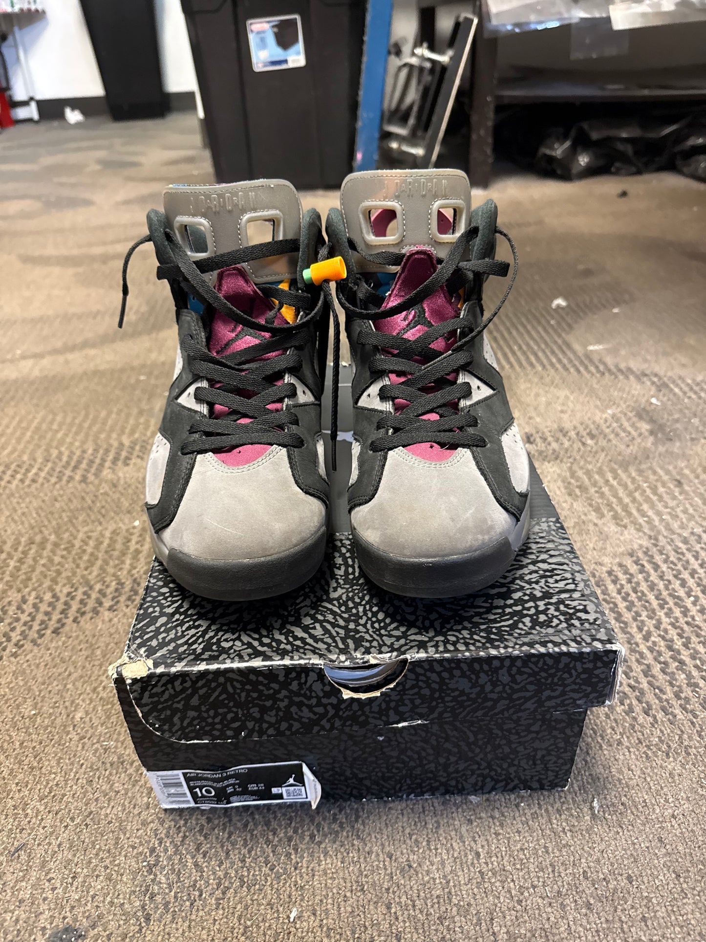 Jordan 6 Retro Bordeaux SZ 10